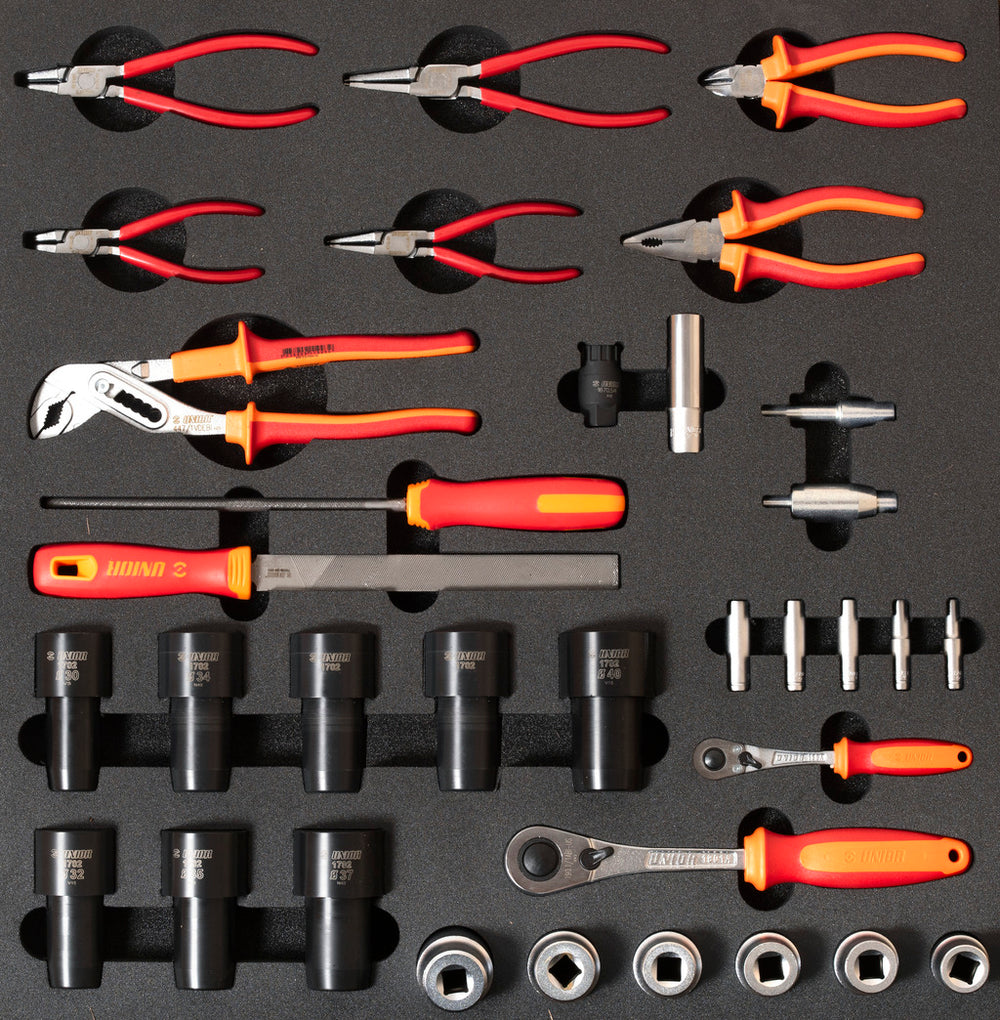 UNIOR Set of tools in tray 3 for 2600D
