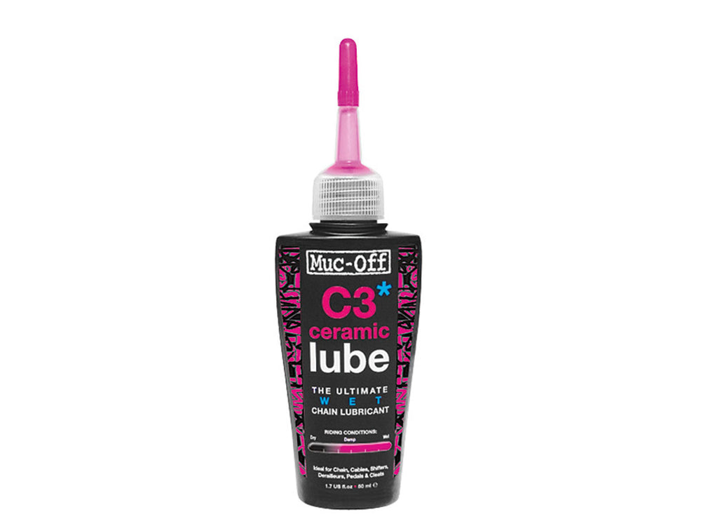 Flaske med Mucoff Wet Lube - C3 Ceramic, en højtydende smøremiddel til cykler, der sikrer glidende og langvarig præstation under våde forhold.