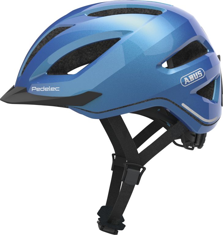 Cykelhjelm Abus Pedelec 1.1 Steel Blue: En stålblå cykelhjelm fra Abus, der ligger på en hvid baggrund.