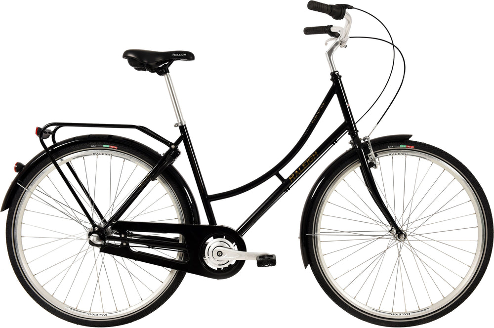 Sort Raleigh Darlington damecykel med 3 gear og fodbremse, elegant design med guld detaljer.